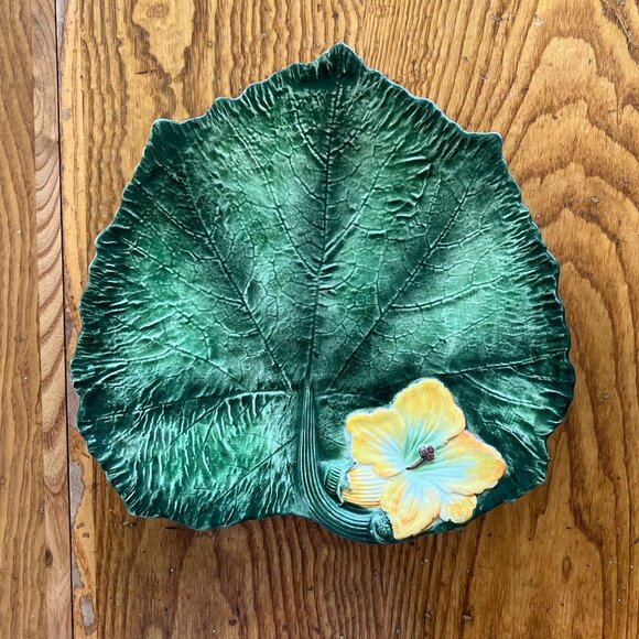 Vintage Vietri Hand Painted Pumpkin Leaf Squash Blossom Plate - Picture 1 of 6
